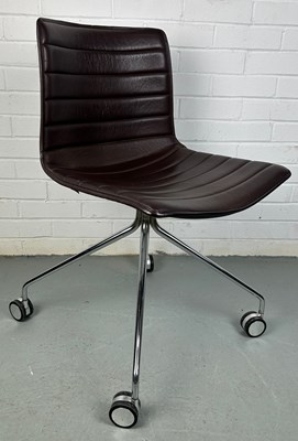 Lot 315 - A BROWN LEATHER SWIVEL CHAIR BY ARPEL, 

80cm...