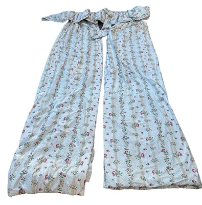 Lot 468 - A PAIR OF FLORAL CURTAINS,

With...