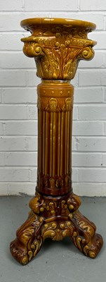 Lot 474 - A MINTON STYLE MAJOLICA JARDINIERE, 

75cm x 31cm