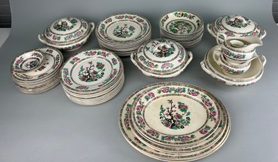 Lot 476 - A WEDGWOOD FLORAL PATTERN PART DINNER SERVICE...