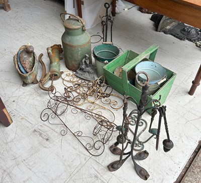 Lot 72 - GARDEN LIGHTING, BUCKETS, LARGE PAIL, FIRE...