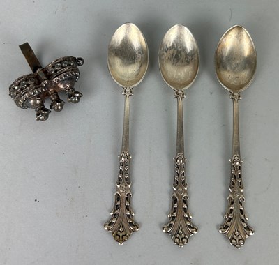 Lot 149 - THREE SILVER SPOONS ALONG WITH AN UNUSUAL...