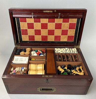 Lot 666 - A FINE ANTIQUE CASED GAMES SET WITH CHESS, DRAUGHTS, HORSE RACING GAMES, CROQUET