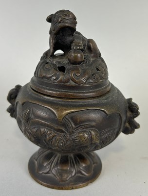 Lot 202 - A JAPANESE BRONZE INCENSE BURNER WITH FOO DOG...