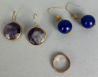 Lot 252 - A PAIR OF GOLD MOUNTED AMETHYST EARRINGS ALONG...