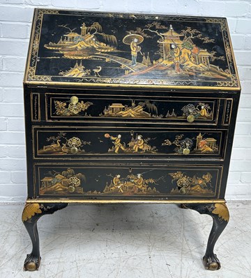 Lot 257 - AN EDWARDIAN CHINOISERIE DESK, 

Fall front...