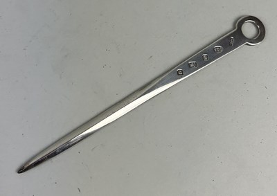 Lot 305 - A SILVER LETTER OPENER BY JAMES DEAKIN AND SONS