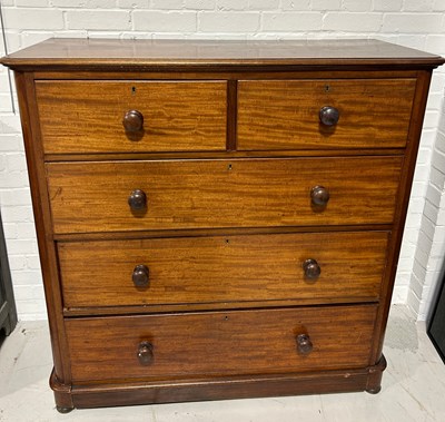 Lot 467 - A VICTORIAN MAHOGANY CHEST OF DRAWERS, 

Two...