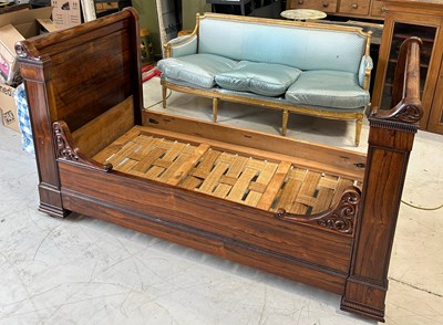 Lot 472 - A 19TH CENTURY FRENCH ROSEWOOD SLEIGH BED,...