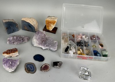 Lot 586 - A COLLECTION OF CRYSTAL GEODES AND STONES...