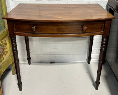 Lot 621 - A 19TH CENTURY MAHOGANY SIDE TABLE WITH SINGLE...