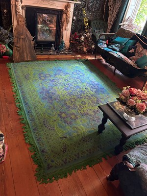 Lot 37 - A LARGE CASA PUPO GREEN AND BLUE RUG, 

275cm...