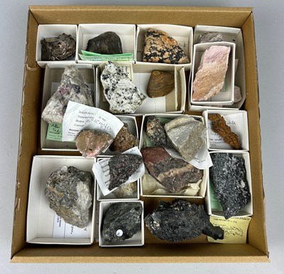 Lot 535 - A COLLECTION OF FINE MINERAL SPECIMENS,...