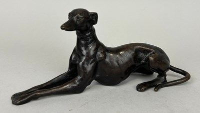 Lot 586 - A BRONZE SCULPTURE OF A DOG, 

23cm x 10cm