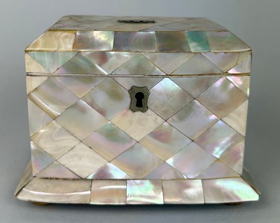 Lot 608 - A 19TH CENTURY MOTHER OF PEARL TEA CADDY WITH...