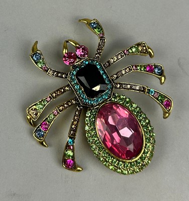 Lot 680 - COSTUME JEWELLERY: A SPIDER BROOCH WITH...