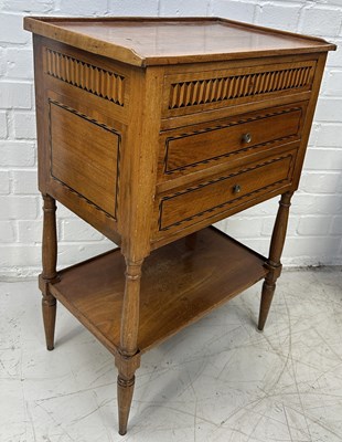 Lot 1155 - A 19TH CENTURY BEDSIDE TABLE WITH PARQUETRY INLAY