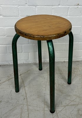 Lot 1141 - A SMALL VINTAGE CIRCLE STOOL