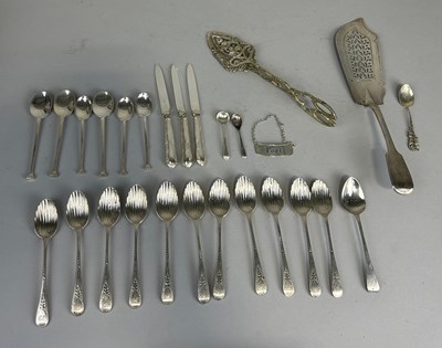 Lot 97 - A COLLECTION OF SILVER SPOONS AND OTHER...