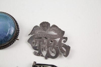 Lot 230 - COLLECTION OF ANTIQUE SCOTTISH SILVER BROOCHES...
