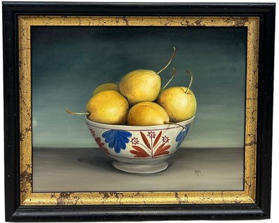 Lot 338 - AN OIL PAINTING ON BOARD DEPICTING A STILL...