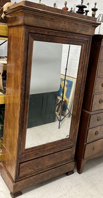 Lot 1119 - A 19TH CENTURY WARDROBE WITH MIRROR