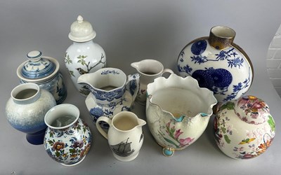 Lot 676 - A GROUP OF CERAMICS (QTY)