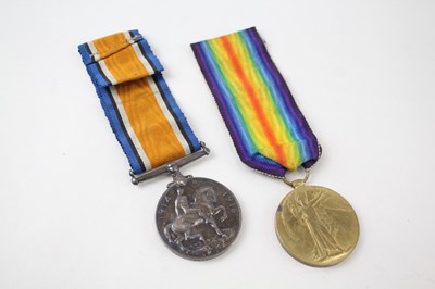 Lot 738 - WW1 MEDAL PAIR 210645 DVR W.E. PEETT RA X2