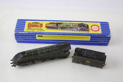 Lot 763 - VINTAGE HORNBY DUBLO OO GAUG SILVER KING LOCO...