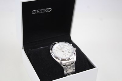 Lot 773 - MENS SEIKO SPORTS WATCH KINETIC WORKING