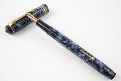 Lot 780 - CONWAY STEWART 388 FOUNTAIN PEN WRITING