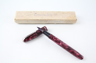 Lot 784 - CONWAY STEWART 75 FOUNTAIN PEN WRITING BOXED