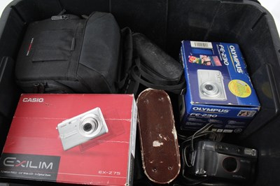 Lot 799 - ASSORTED VINTAGE CAMERAS INC. SLR'S, DSLR'S,...