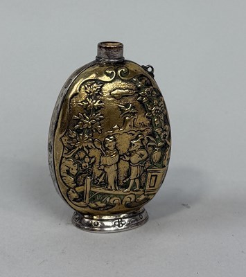 Lot 142 - A CHINOISERIE SILVER SCENT BOTTLE, PROBABLY LATE 17TH CENTURY ENGLISH