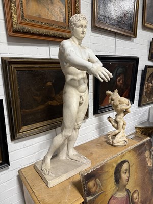 Lot 8 - A PLASTER SCULPTURE OF THE ATHLETE APOXYOMENOS AFTER THE ORIGINAL BY LYSIPPOS