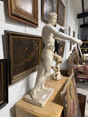 Lot 8 - A PLASTER SCULPTURE OF THE ATHLETE APOXYOMENOS AFTER THE ORIGINAL BY LYSIPPOS