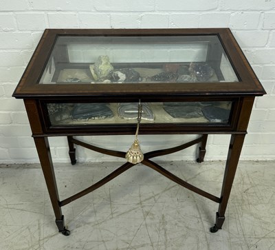 Lot 883 - AN ANTIQUE MAHOGANY BIJOUTERIE TABLE WITH FOSSILS AND MINERALS