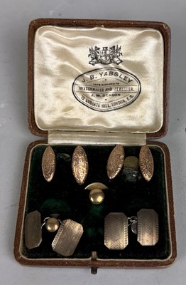 Lot 143 - TWO PAIRS OF 10CT GOLD CUFFLINKS, AN 18 CT GOLD PIN, AND TWO PAIRS OF SILVER CUFFLINKS