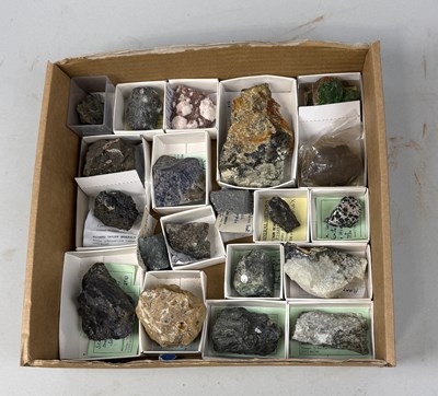 Lot 429 - A COLLECTION OF FINE MINERAL SPECIMENS