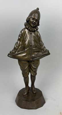 Lot 281 - AFTER DEMETRE CHIPARUS (ROMANIAN, 1886-1947): AN ART DECO BRONZE FIGURINE TITLED 'LITTLE CLOWN'