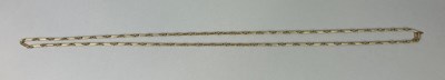 Lot 145 - AN ANTIQUE GOLD VICTORIAN LADIES CHAIN