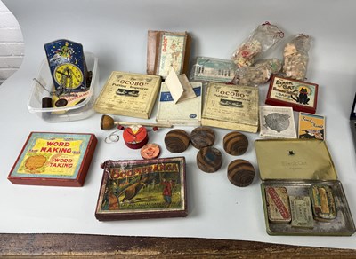 Lot 1015 - A COLLECTION OF VINTAGE TOYS AND GAMES