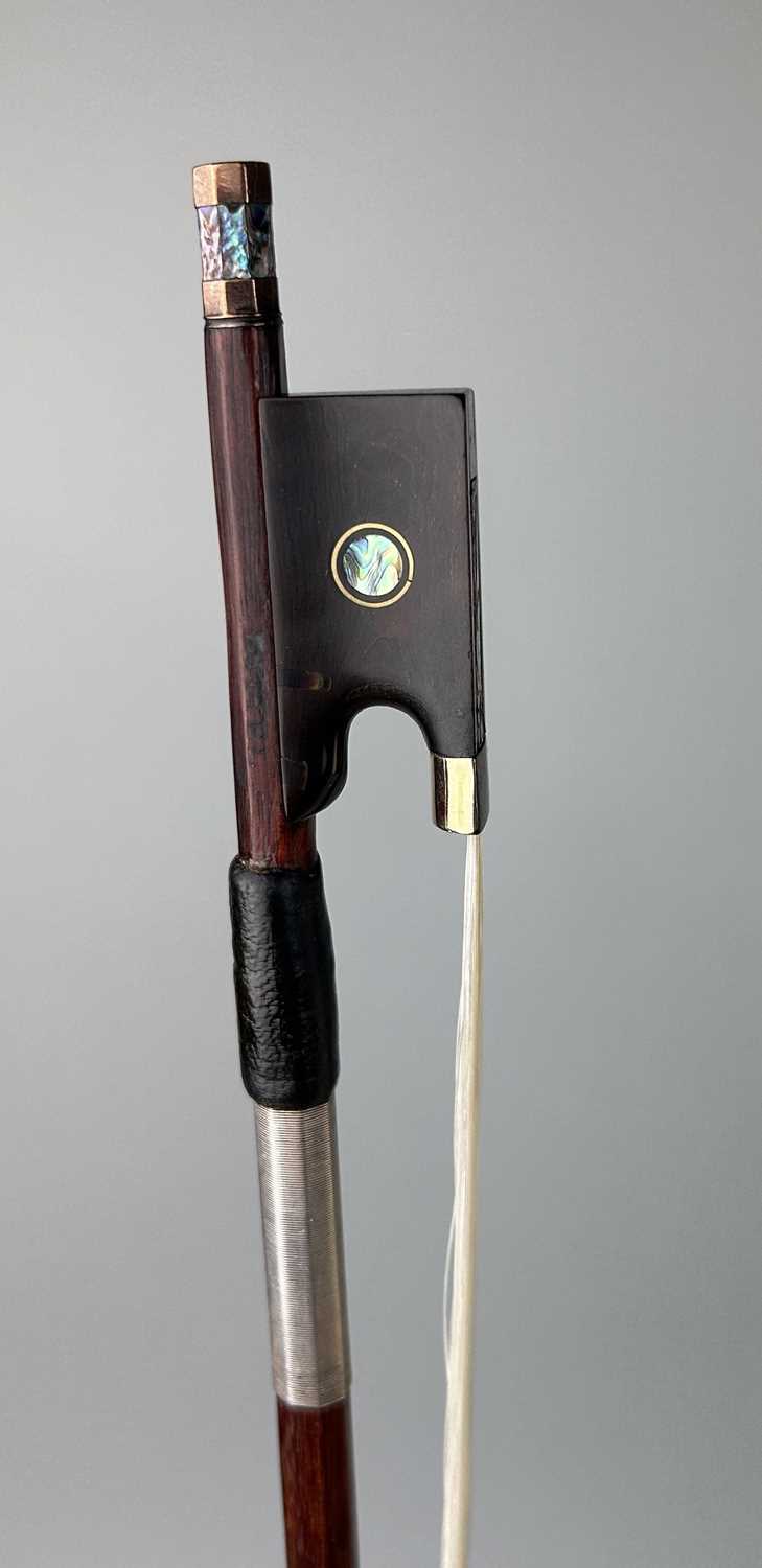 Lot 260 - A GOLD MOUNTED VIOLIN BOW STAMPED 'KITTEL'