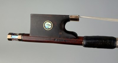 Lot 260 - A GOLD MOUNTED VIOLIN BOW STAMPED 'KITTEL'