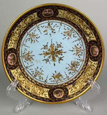 Lot 278A - A VIENNA PORCELAIN DISH 18TH CENTURY