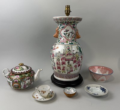 Lot 188 - ORIENTAL CERAMICS TO INCLUDE A CHINESE VASE LAMP