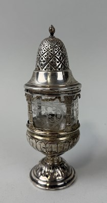 Lot 213 - AN ANTIQUE SILVER SUGAR SHAKER