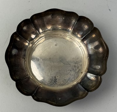 Lot 197 - A SILVER LOTUS DISH