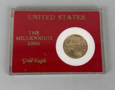 Lot 218 - A UNITED STATES THE MILLENNIUM 2000 GOLD EAGLE / SILVER EAGLE