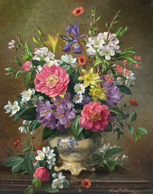 Lot 570 - ALBERT WILLIAMS (BRITISH 1922-2010): AN OIL PAINTING ON CANVAS DEPICTING A STILL LIFE WITH FLOWERS